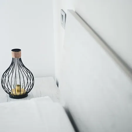 شقة Pearl House - - Jacuzzi Privata سيرمِيوني